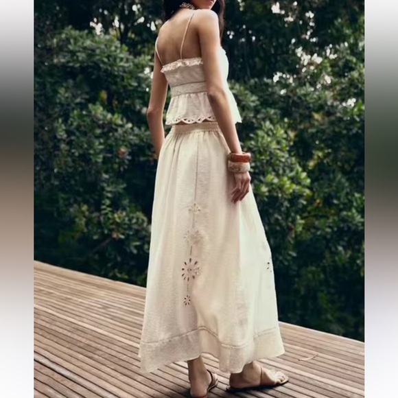 ZARA EMBROIDERED EYELET MIDI SKIRT - Picture 2 of 12